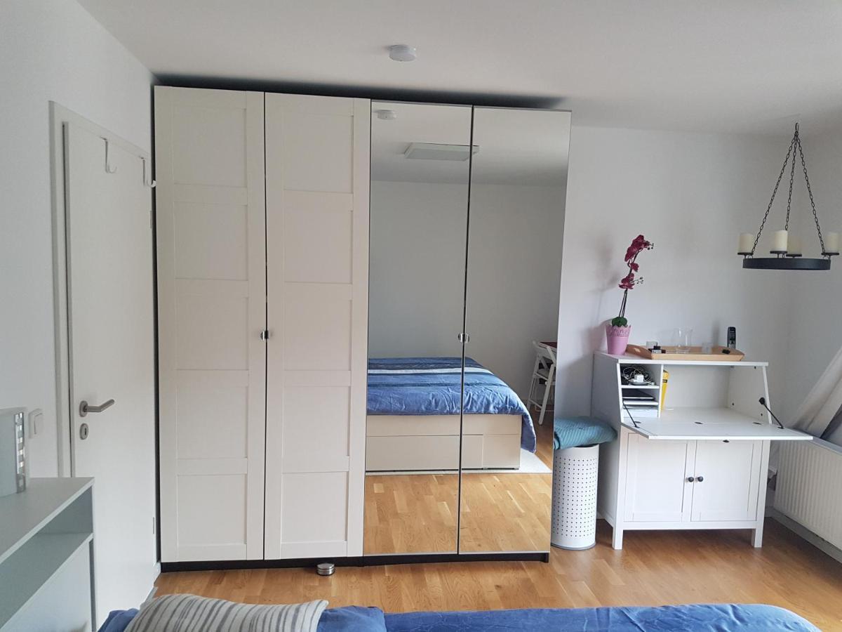 Zimmer Mit Eigenem Bad In Maerchenstadt! Heidelberg Ngoại thất bức ảnh